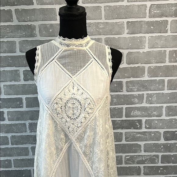 FREE PEOPLE Angel Lace Dress in Ivory
Women’s Size Small - Picture 4 of 15
